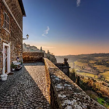La Casa Bianca With Parking And View Apartment *