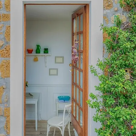 La Casa Bianca With Parking And View Apartament *