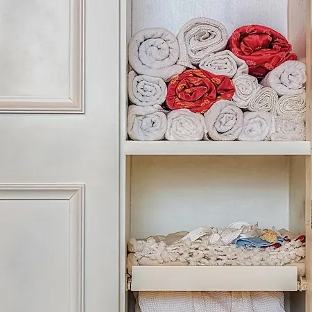 La Casa Bianca With Parking And View