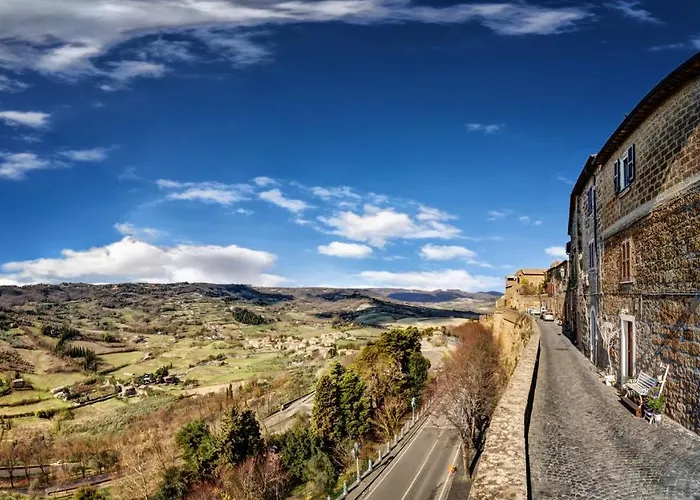 La Casa Bianca With Parking And View Apartmán