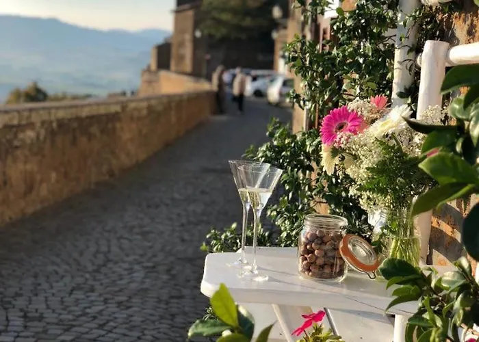 La Casa Bianca With Parking And View Apartment